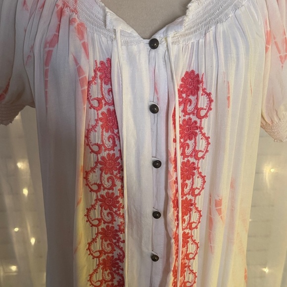Fever White and Pink Button-Up Blouse - Picture 3 of 4